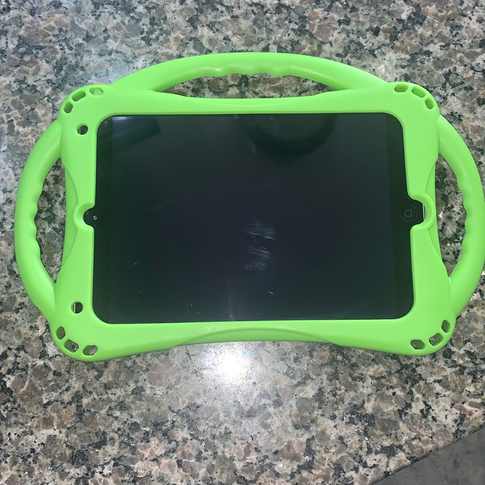 Unlocked Apple iPad mini